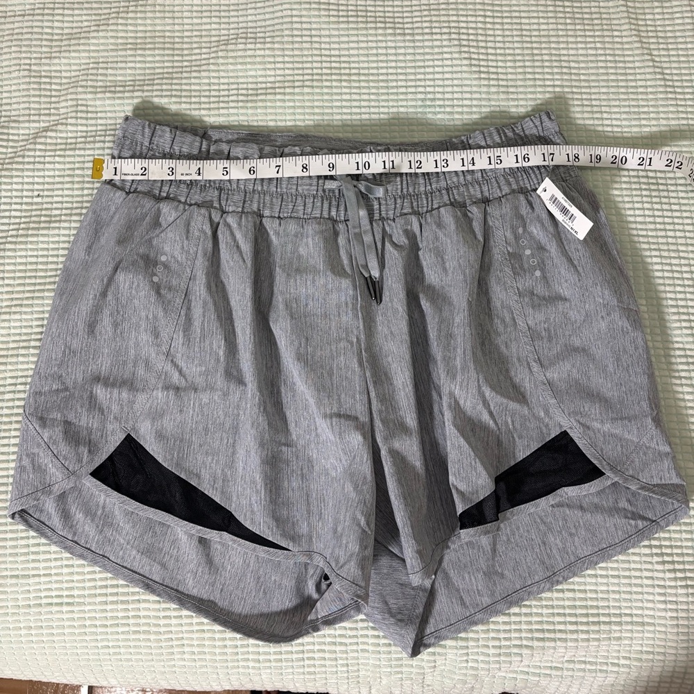 Amazon Essentials Heathered Light Gray Athletic S… - image 5